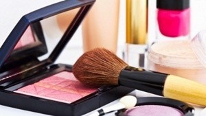 Tips  Memulai Bisnis Kosmetik