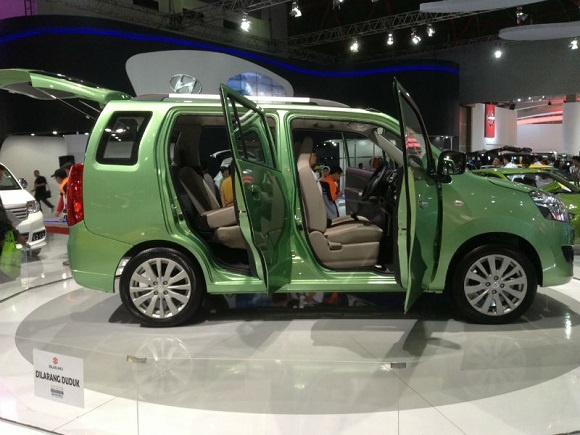 Pesaing Mobil MPV Ertiga Akan Diluncurkan Suzuki