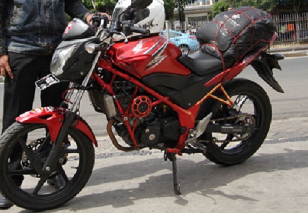 Modifikasi Street Fire Honda CB150 Dan Korek Harian