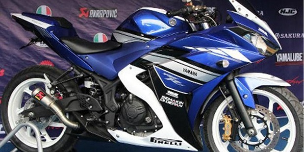 Yamaha YZF-R25 Special Edition 2015 Sudah Mulai Diperkenalkan