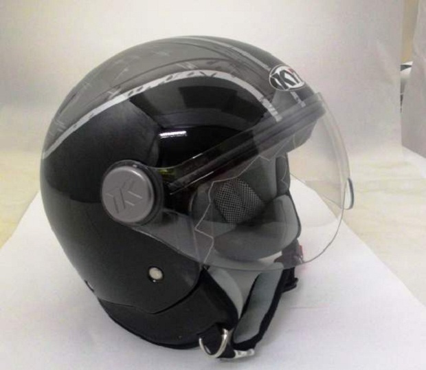 Empat Helm Model Baru Dari Produk Terbaru KYT Dan INK