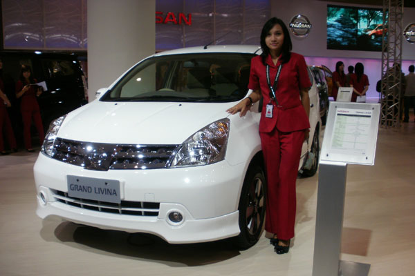 Nissan Grand Livina Highway Star lahir bertepatan dengan 10 tahun kiprah PT Nissan Motor Indonesia (NMI).