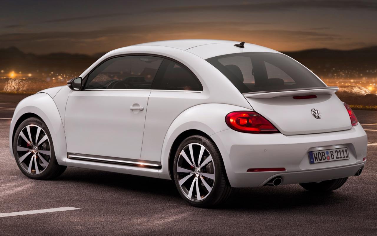 Volkswagen Beetle (1933 – 2003) angka penjualan 23,5 juta
