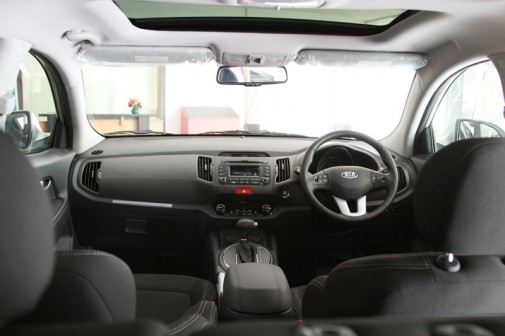 interior mobil All New KIA Sportage EX 