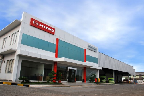 PT. Hino Motor Sales Indonesia Luncurkan 7 Varian Truk Baru
