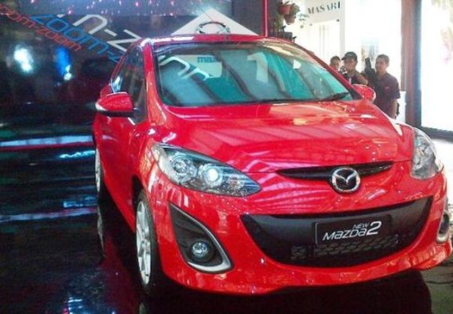 New Mazda2 2013